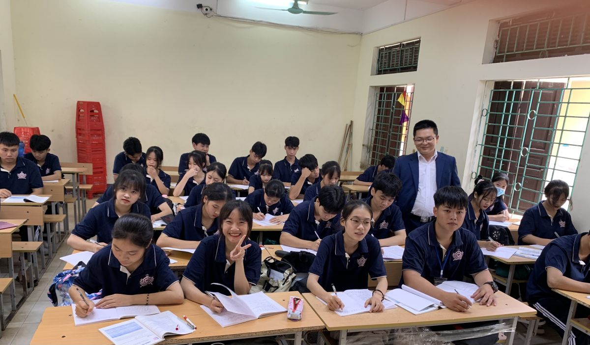 Đ&Ocirc;I ĐIỀU T&Igrave;M HIỂU VỀ TRUNG T&Acirc;M LUYENTHI CLC (Thầy Nguyễn B&aacute; Thịnh)